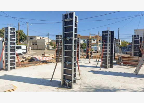 Muro/pilar de alumínio- Produto